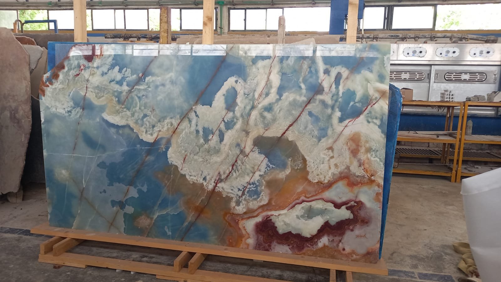 Blue Onyx Marble angle view