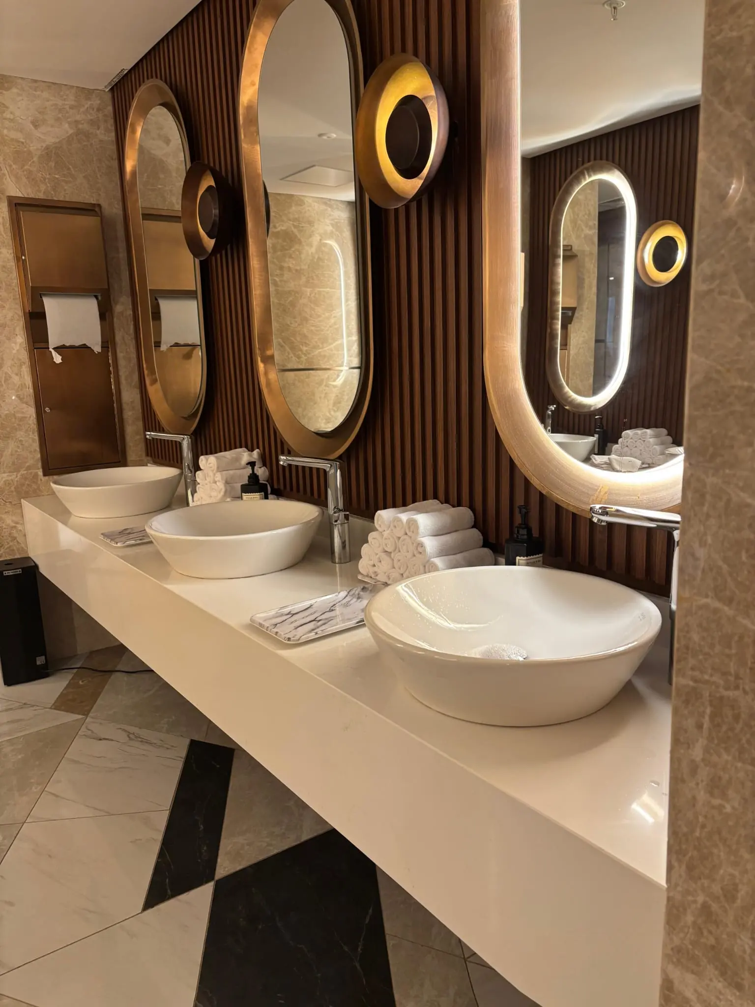 Marble Fort natural stone collection